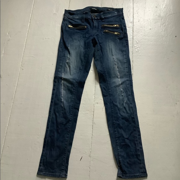 5/$25⭐️Bebe carmen Jean jegging 27 destroyed - Picture 7 of 7